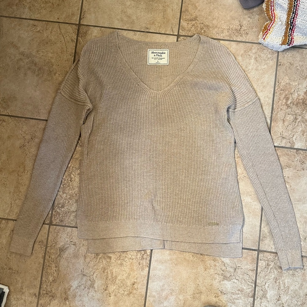 Abercrombie & Fitch Sweater